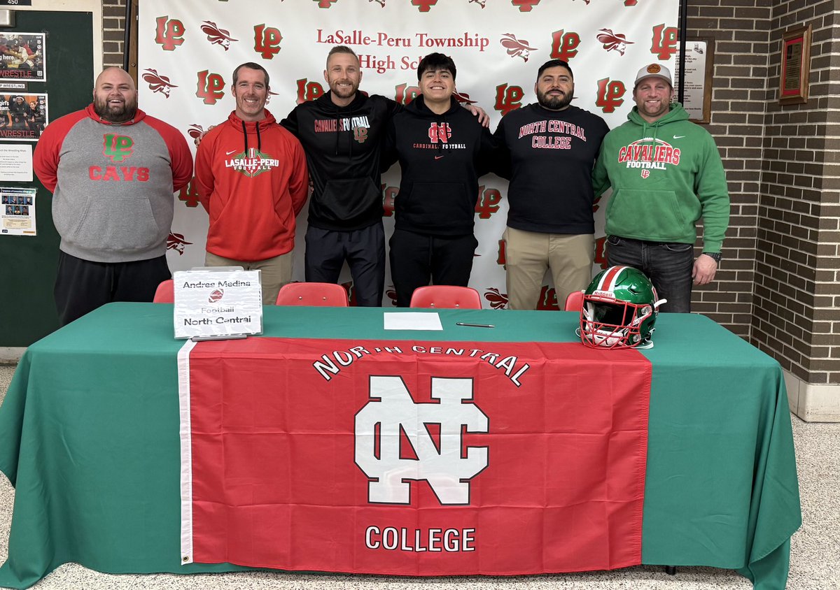 LP Cavalier Football tweet media