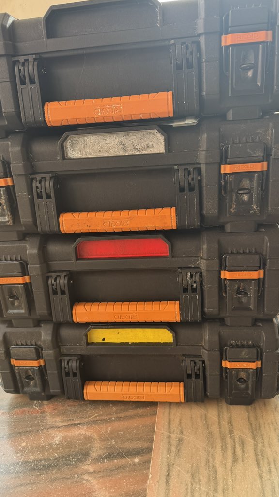 antriksh_s's tweet image. Well known AV #Lord @Ministraitor rigs are ready for @nullcon Goa 2025 …. If you are at Nullcon and enjoy watching the videos post event , go say thank you 🙏 to Cooper for his time n effort to make this happen, for soooo many year across the world ….