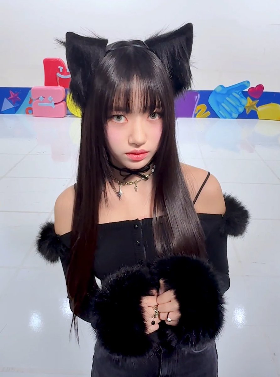 meovv_miyao's tweet photo. https://t.co/BZILn7UvgK