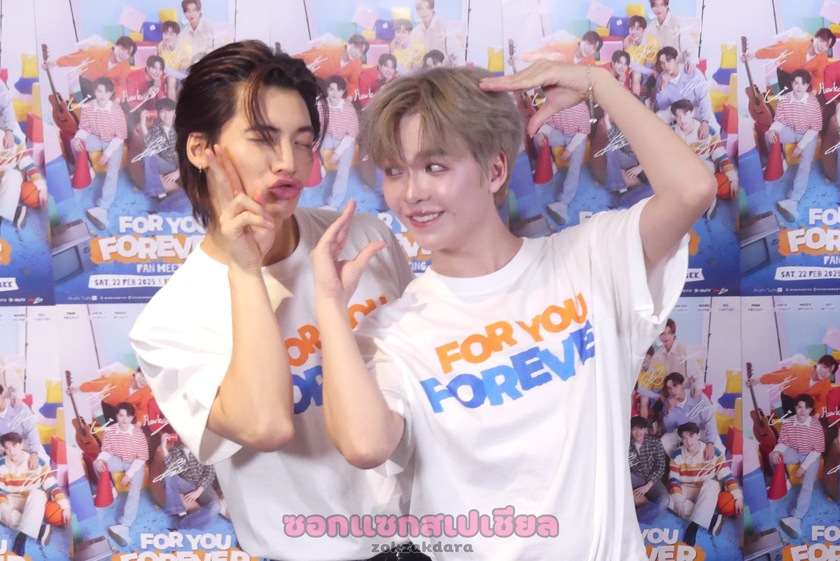 Zokzakdara2's tweet image. "ปอนด์-เอิร์ธ" ในช่วงสัมภาษณ์ก่อนเริ่มงาน "FOUREVER YOU: FOR YOU FOREVER FAN MEETING" 

#Pondponlawit #cooheart
#PondEarth #ปอนด์เอิร์ธ 
#FoureverYouProject