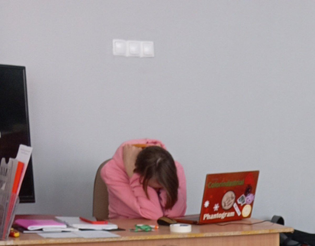 Как я себя чувствую, когда у меня спрашивают как я все успеваю, хотя я уже так живу лет 13 и сейчас не предел моей занятости: