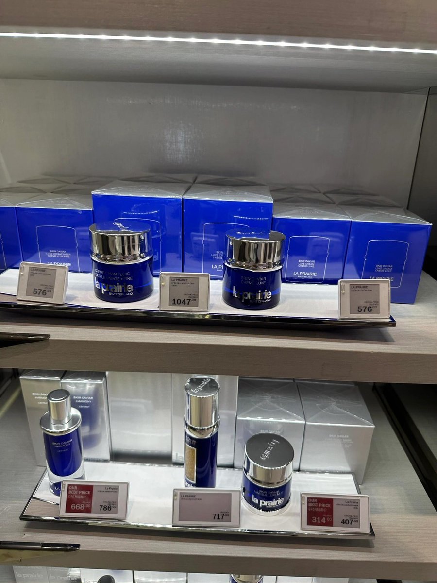 ptwmj12197963's tweet image. Quench your skin’s thirst and say goodbye to dullness!" 💦✨