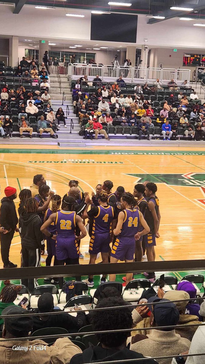 Shayla Pounds Hood (@hoodpshay) on Twitter photo We are Proud of you all Our #1 Big Dawgs Season full of growth,love,hard work You all Keep your Head High and Keep God 1st To our Seniors we love you all
1,2,3,4 coach Phill awesome season <a href="/Michaelhood231/">Michael Hood Jr.</a> <a href="/Jac3oneal/">Jace O’Neal</a> <a href="/ThomasJawaun/">Jawaun Thomas</a> <a href="/Wilt3_/">Wilt Bush</a> <a href="/CeeJayPerry_5/">Courtney (CeeJay) Perry JR</a> <a href="/dwitdashiftss/">David Verdell</a> We are Proud of you all Our #1 Big Dawgs Season full of growth,love,hard work You all Keep your Head High and Keep God 1st To our Seniors we love you all
1,2,3,4 coach Phill awesome season <a href="/Michaelhood231/">Michael Hood Jr.</a> <a href="/Jac3oneal/">Jace O’Neal</a> <a href="/ThomasJawaun/">Jawaun Thomas</a> <a href="/Wilt3_/">Wilt Bush</a> <a href="/CeeJayPerry_5/">Courtney (CeeJay) Perry JR</a> <a href="/dwitdashiftss/">David Verdell</a>