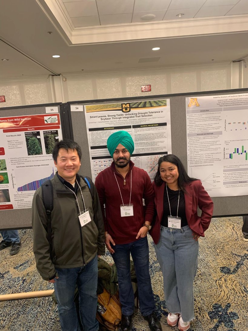 Singhybridwheat's tweet photo. Stupendous experience at Soybean Breeders Workshop 2025 at STL @ravelombola #ExcitingScience #EnvStress #Diseases #Nematodes @MizzouResearch @Mizzou @MizzouSoybean @MizzouGradEd #SoybeanBreeding🌿 #Photosynthesis🌞 @PhotosynQ @missourisoybean https://t.co/ouiAlSXcwN