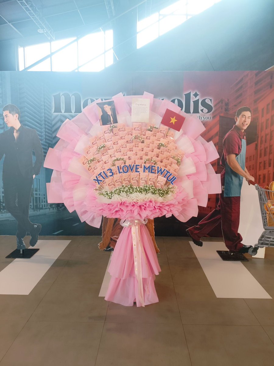 PunnadaF's tweet photo. 💐Delivered successfully ka 💐

🙏Special thanks to Mew’s lovely fans for choosing our service ka 🥰

#Mewtropolis2025 #Mewsuppasit #มิวศุภศิษฎ์ https://t.co/1g7TjSw5wU