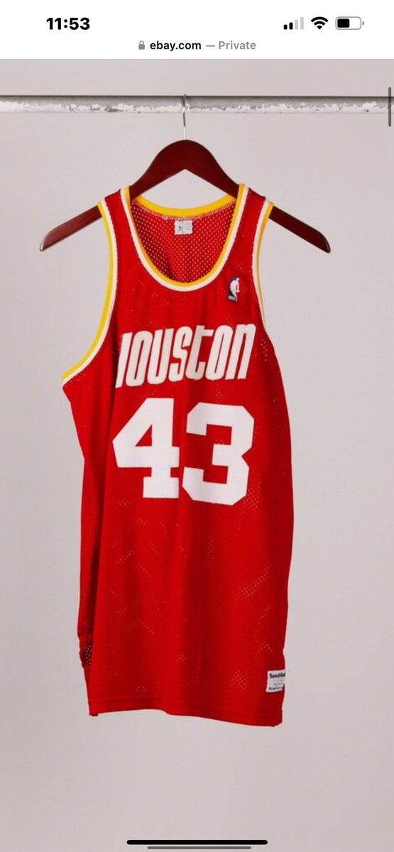 Lily Strecker tweet media