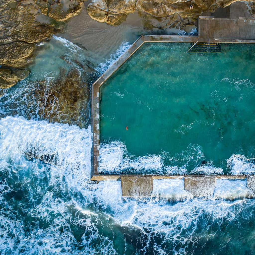 alexkess's tweet image. 🏊‍♂️ Dive into serenity with this stunning aerial capture of Cronulla Rockpool at dawn! Feel the tranquility as you spot the lone swimmer embracing solitude. 🌊 Don't miss out on this masterpiece by @kessgallery. #WavePool #Aerial #Cronulla #SutherlandShire

shortlink.store/_bcmj0mbbq3p