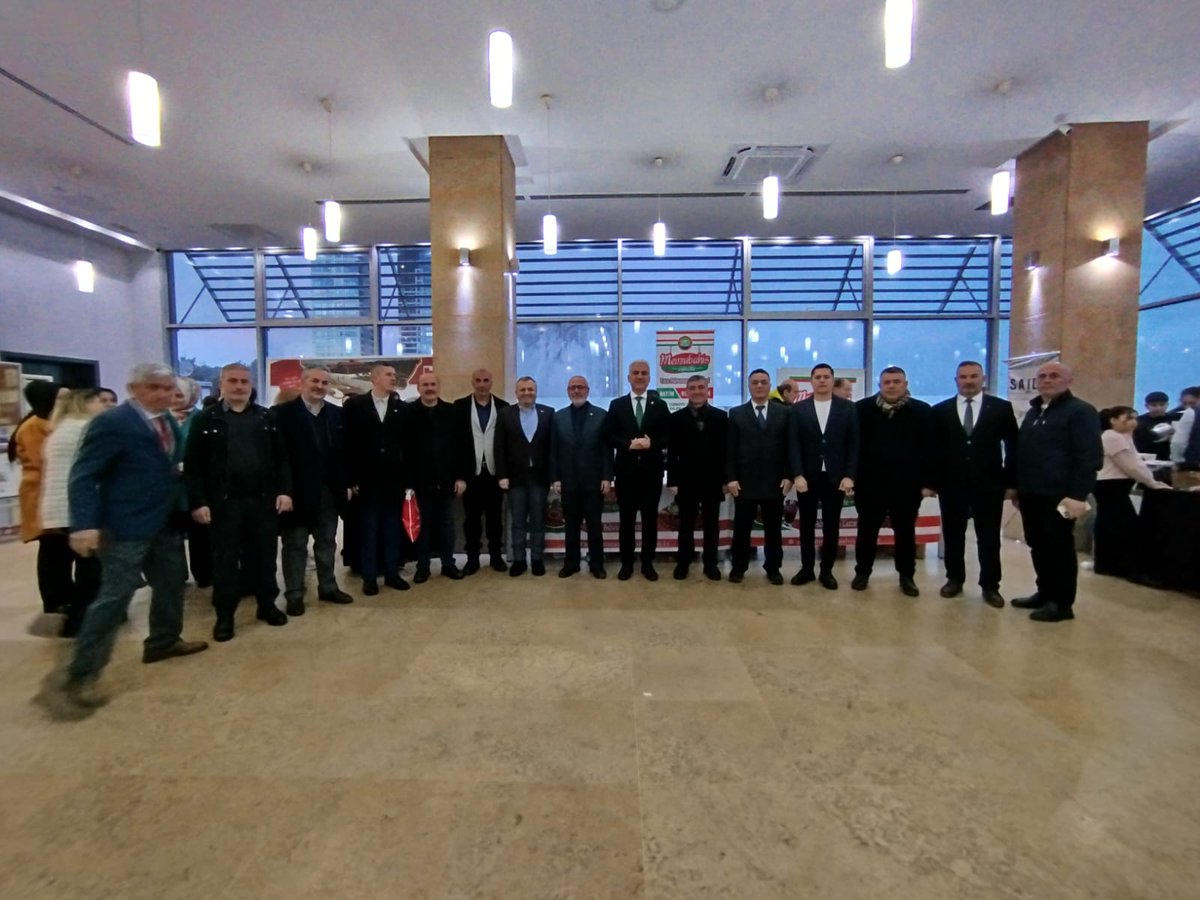 naifdamar's tweet photo. Doğu ve Güneydoğu'nun Renkleri Bir Arada
Dün akşam, Doğu ve Güneydoğu Kültür Sanat Derneği'nin düzenlediği muhteşem etkinliğe katıldık. Emeği geçen herkese teşekkür ederim https://t.co/mShDeO0hMR