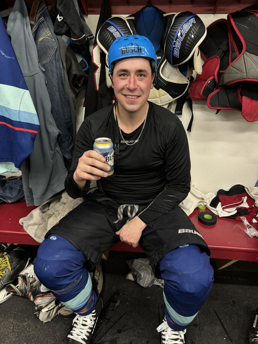 SABRES WIN!! Boys take Game #3 by a score of 5-3. Player of the game goes to @dalton_66. Always a workhorse and played a hell of a game tonight!!