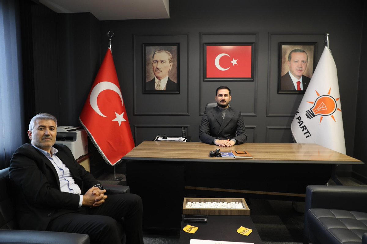 akpartiadanail's tweet photo. Çaylarımız, kahvelerimiz hazır!

Sohbet etmek, fikir alışverişinde bulunmak isteyen tüm hemşehrilerimizi AK Parti Adana İl Başkanlığımız’a bekliyoruz.

Nöbetçimiz:
• İl Başkan Yardımcımız Sinan Gül
• İl Yönetim Kurulu Üyemiz Hakkı Altekin

Soru, görüş ve önerileriniz için,
📞 0 (322) 459 88 88