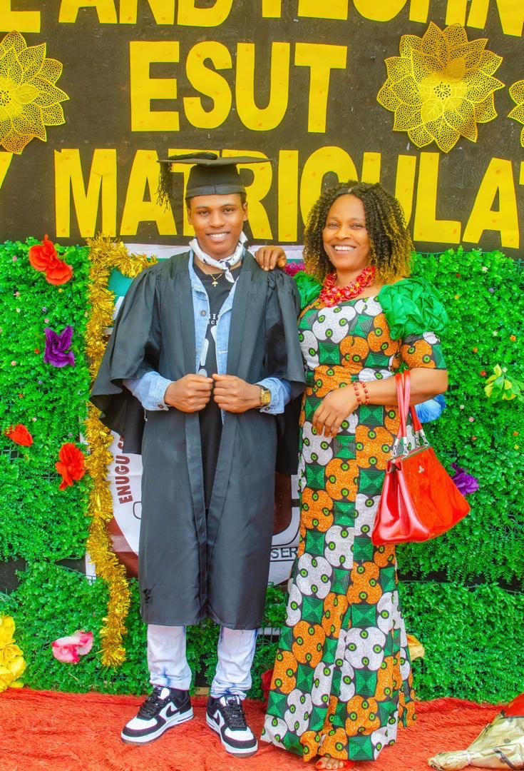 Thank God it ended in praise. HAPPY MATRICULATION TO ME.