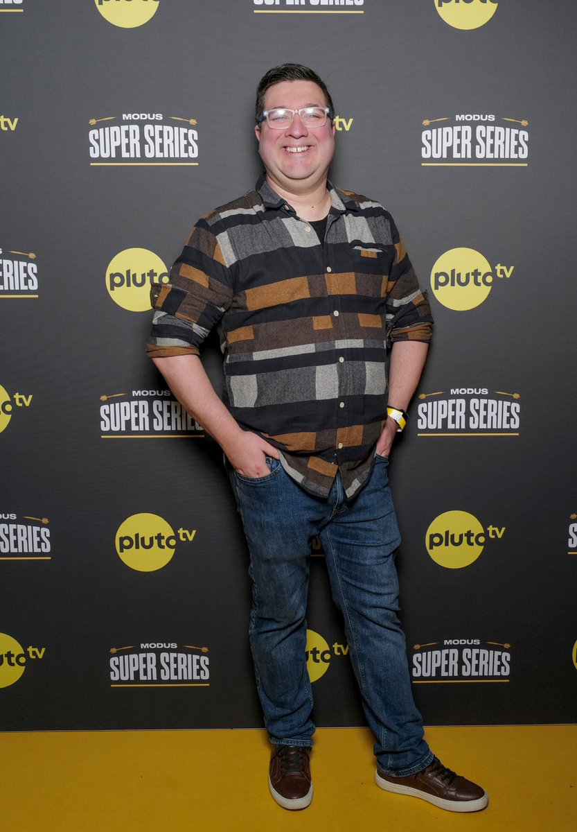 Well it’s been a busy few weeks with the jobs and darts and family stuff. Looking forward to my hardworking being seen stay tuned to <a href="/Darts_World/">Darts World Magazine</a> and thanks as ever to <a href="/EagleDarts1/">Eagle Darts</a> <a href="/CUESOUL2014/">CUESOUL</a> and <a href="/VIS_Sportwear/">VIS SportWear</a>