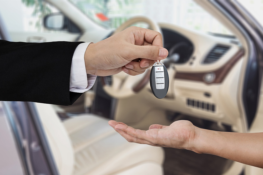 axatudela's tweet photo. 🚗🔑La compra de un coche segunda mano puede ser una buena opción para ahorrar dinero ❗Sin embargo, es fundamental conocer algunas claves importantes @Ponle_Freno https://t.co/ALA3OKijM8 https://t.co/4R1FcEPYWR