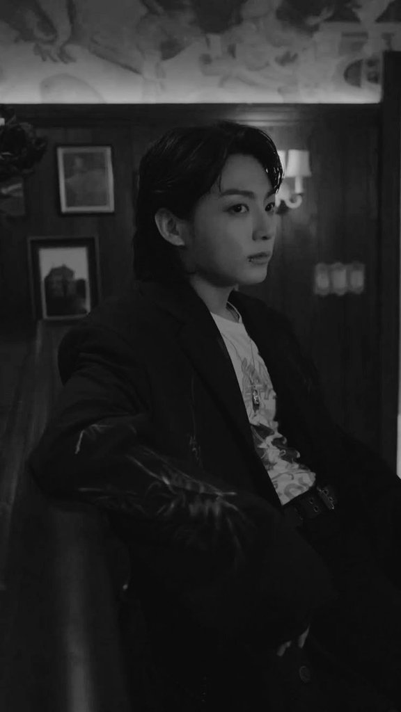 tkbratcoded's tweet photo. taekook short au 

──𝑵𝒐 𝒃𝒐𝒅𝒚, 𝒏𝒐 𝒄𝒓𝒊𝒎𝒆 

tw: Missunderstanding, Angst ⚠️ https://t.co/CDudUExkeZ