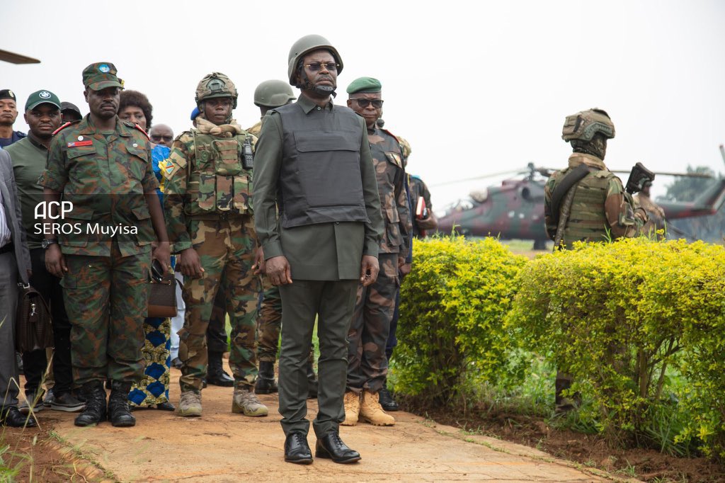chrisdjembo's tweet photo. #RDC: Le ministre de la défense demande l’approbation d’un décaissement de +196 millions $ pour l’achat de 3 drones à la société #CATIC…
Nous vous en supplions aimons le Congo et le congolais svp!🙀
En voici quelques recherches faites par les internautes👇👇👇 https://t.co/yxyGGwYrPQ