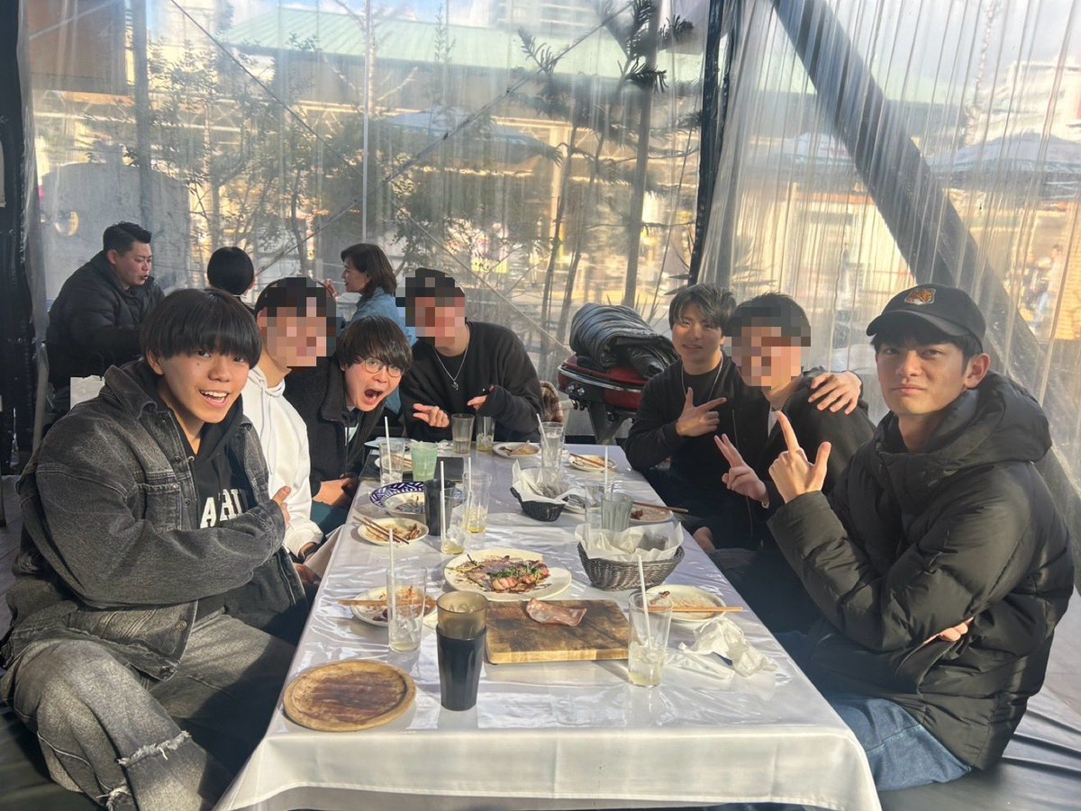 ocum_st's tweet photo. 今日のご飯会には5人の新入生が参加してくれました！
たくさん話せて楽しかったです✨
来てくれてありがとうございます！ https://t.co/4XOqPonQRf
