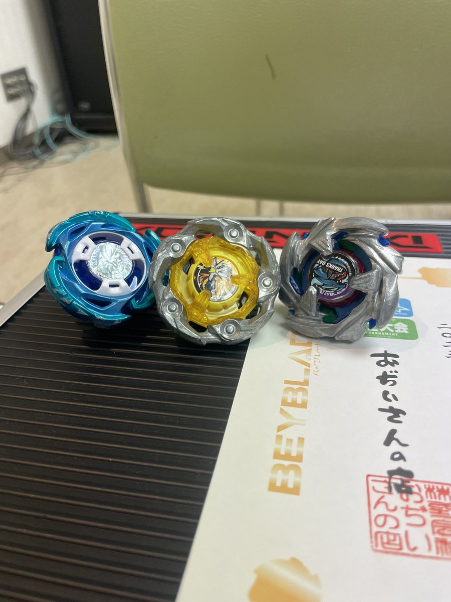 warmeen120's tweet photo. おぢ店G2準優勝！🥈
先週に続いて大金星！でもやっぱり勝ちきれないのが悔しい。。
でも念願のランチャーゲット出来たので満足です！
運営、ジャッジの皆様長い時間ありがとうございました🙏 https://t.co/e4jYiBeujd