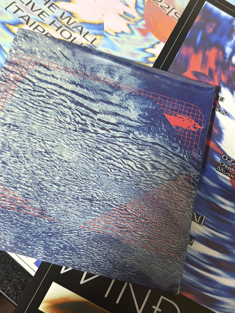 manmaruu11's tweet image. 無事離陸しました。
シートベルト忘れて踊り明かしました。
楽しすぎて楽しい。
最前どセンターとれたの最高でした。
#Billyrrom 
#Billyrrom_WiND