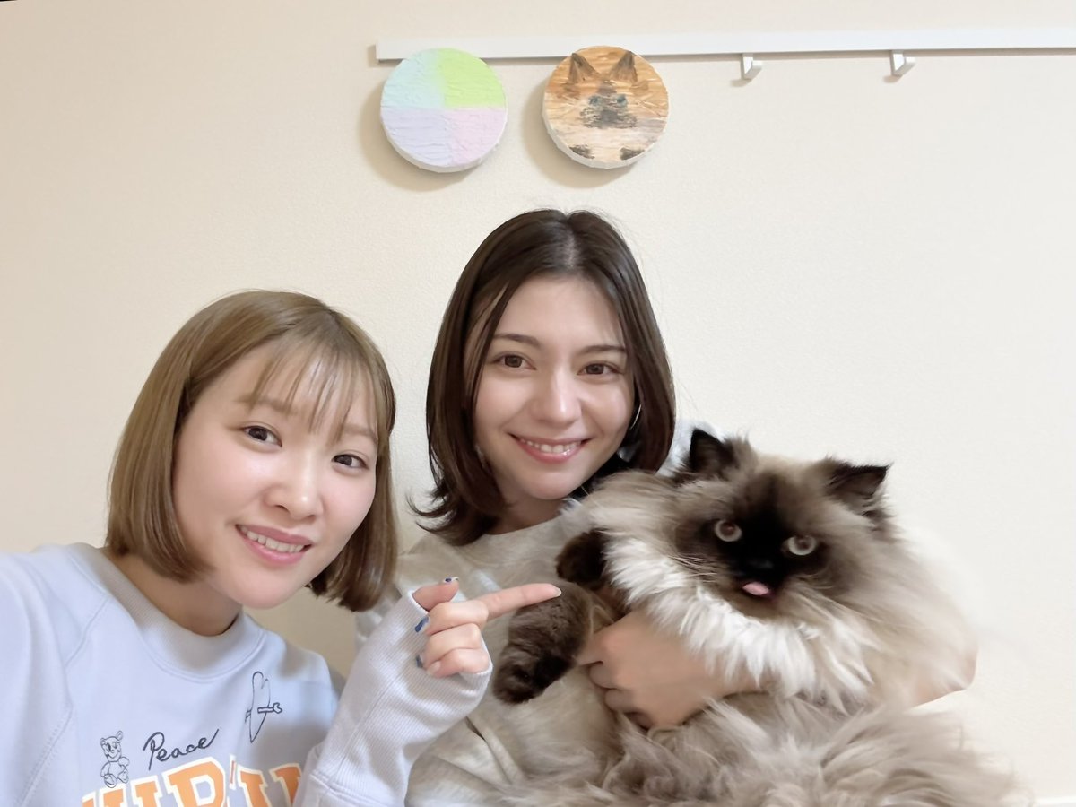 ちょっと前に市ノ瀬加那ちゃんちについに遊びに行けたんだー♡♡ 後ろ