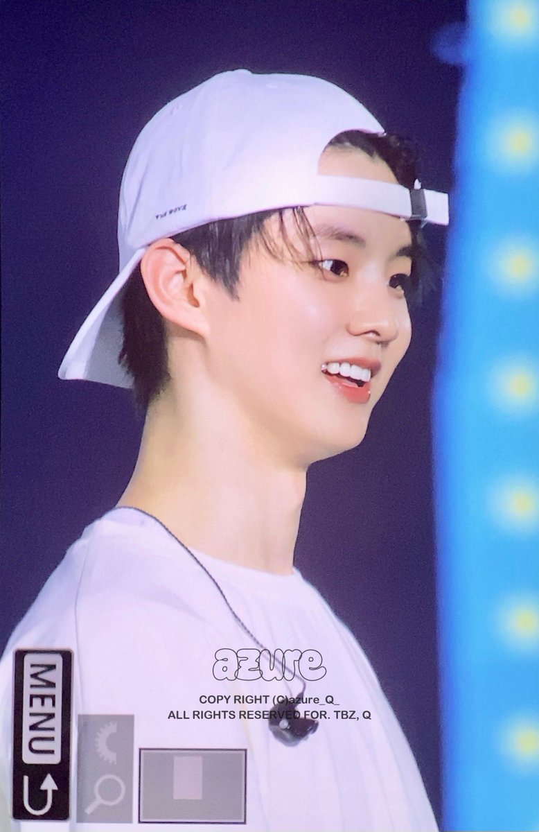 azure_Q_'s tweet photo. 250222 🤍🤍
#지창민 #큐 #더보이즈 #THEBOYZ https://t.co/e3IbBp38Xz