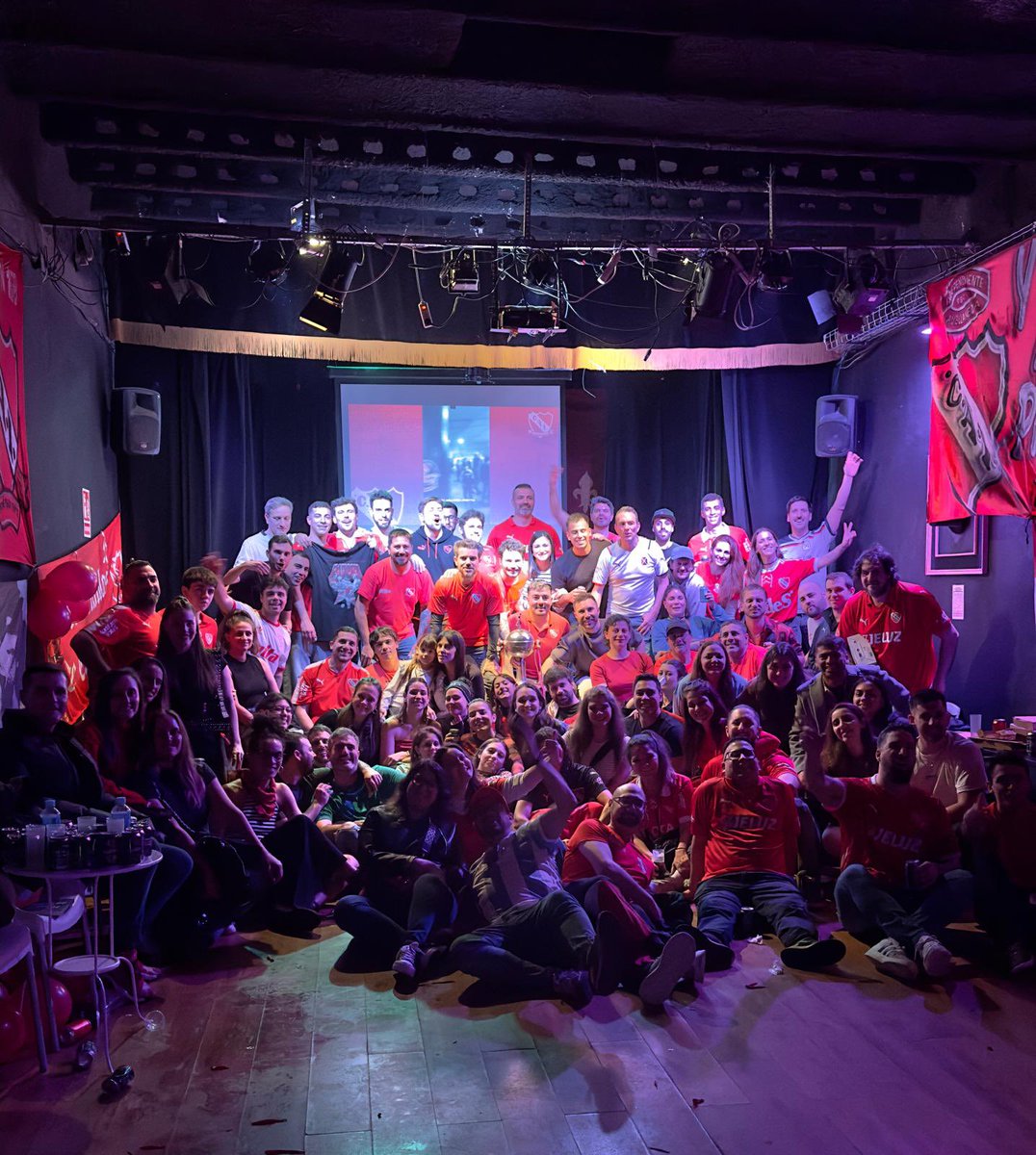 Peña Independiente FC (Los Diablos de Catalunya) tweet media