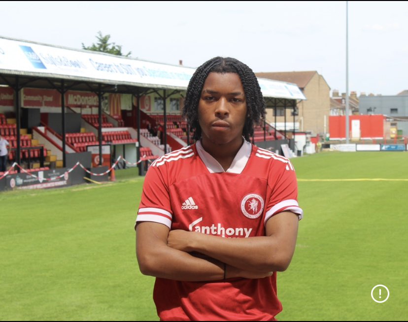 DFootpurpose's tweet photo. Name:Diogo Almeida
Age: 17
📍London (willing to travel)
Previous clubs; Welling United u19s, Beckenham Town u17s 
Position: LW/RW/CAM
Looking for step 6 and higher and u23s
@FreeAgentsFC  @Player1stUK @urfreshtv_sport @NonLeagueGuys @findmeaplayer 
#risingballers #NonLeague https://t.co/ZVMP2Fxxj5