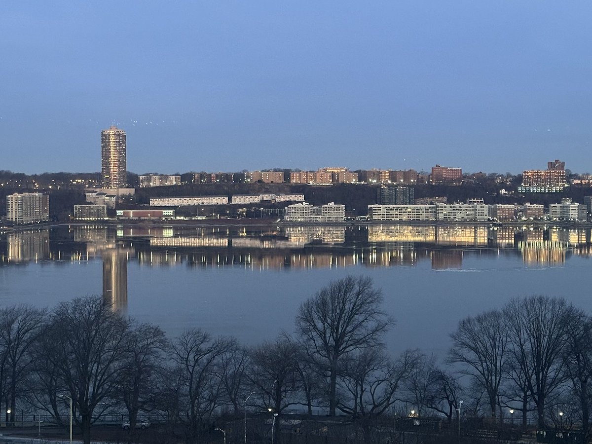 dbsable's tweet image. Still waters,