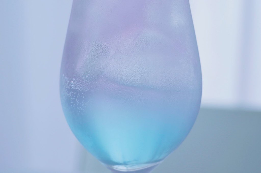 tomeinohito's tweet image. 夢色クリームソーダ 。