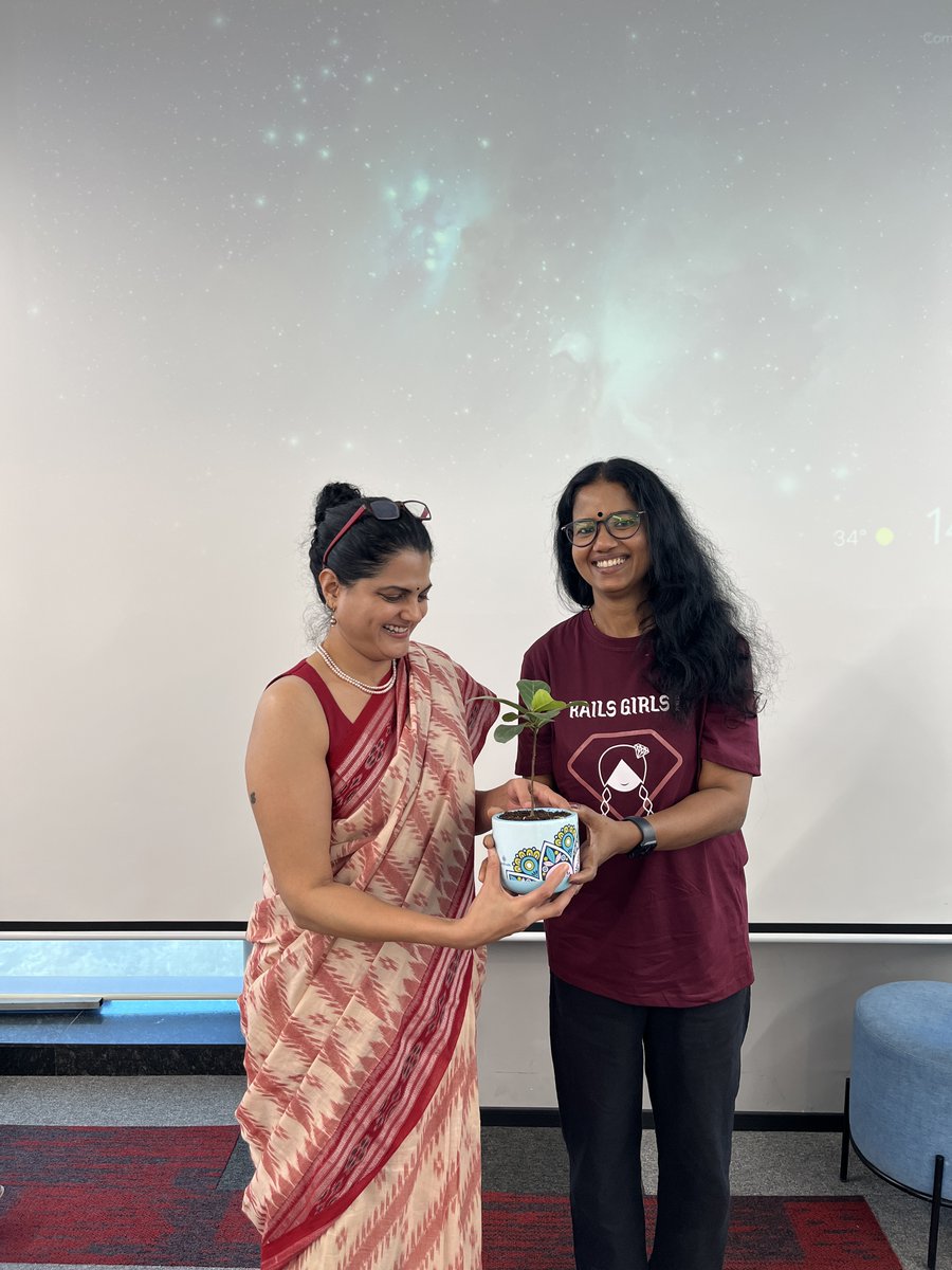 RailsGirls - Pune tweet media