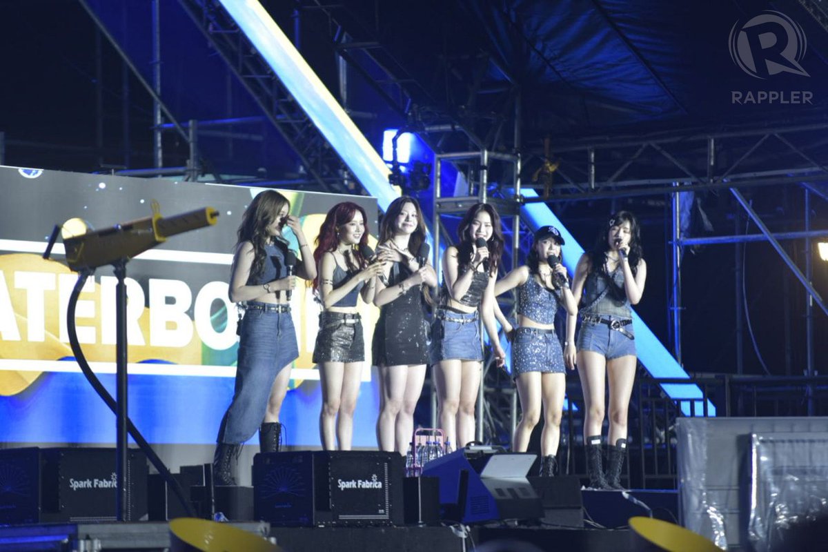 STAYC GIRLS, IT’S GOING DOWN 🎶

South Korean girl group STAYC performs during the first day of the Waterbomb Festival in Manila on Saturday, February 22. #WATERBOMBMANILA2025 📸 Rob Reyes/Rappler rplr.co/PopCultureChat