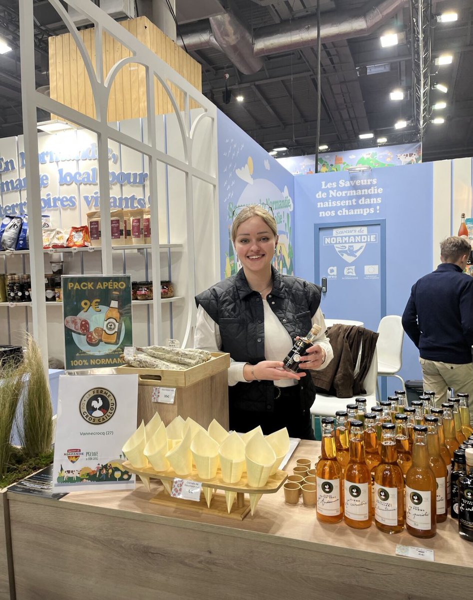 SaveursDeNdie's tweet photo. On vous emmène au @Salondelagri 🙌
Venez rencontrer nos producteurs @SaveursDeNdie sur le Pavillon Normandie Vibes ☀️
📍Paris - Porte de Versailles, Hall 3, stand Saveurs de Normandie (H192)
@RegionNormandie @Agri_Normandie 
#saveursdenormandie #SIA2025 https://t.co/HJjFHxSvL2