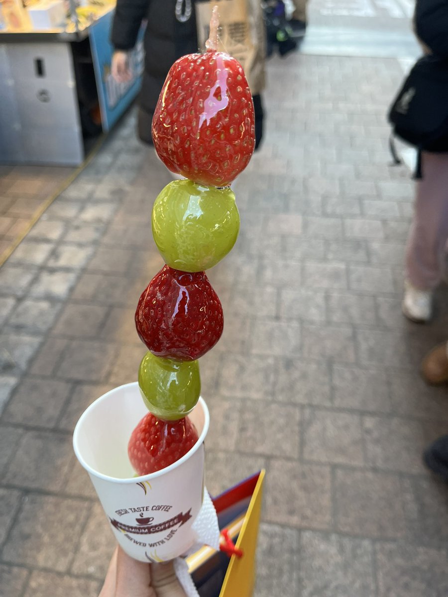 chaicahaichan's tweet photo. 韓国最終日
１週間楽しかった！
リジュランやってから４日経ちました
マジおすすめ！
毛穴どこ！？って感じw
痛いけどw
#韓国
#一人旅
#ソウル
#リジュラン
#タンフル https://t.co/rAdIWYUraB