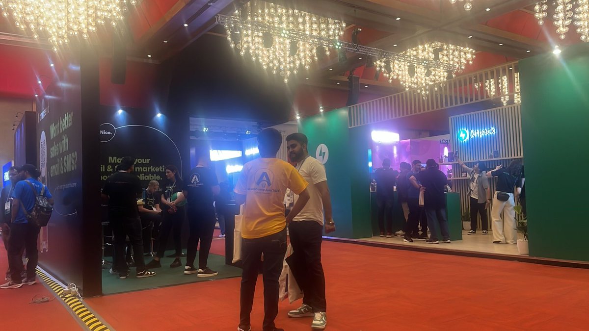 supportsages's tweet photo. Final day at WordCamp Asia 2025!
Our Sages are making the most of Day 3, diving into the last round of insightful sessions, meaningful connections, and everything the WordPress community has to offer.
#wordcampasia2025 #WCAsia #Wordpress #Wordcamp #SupportSages https://t.co/DBx7vXNloW
