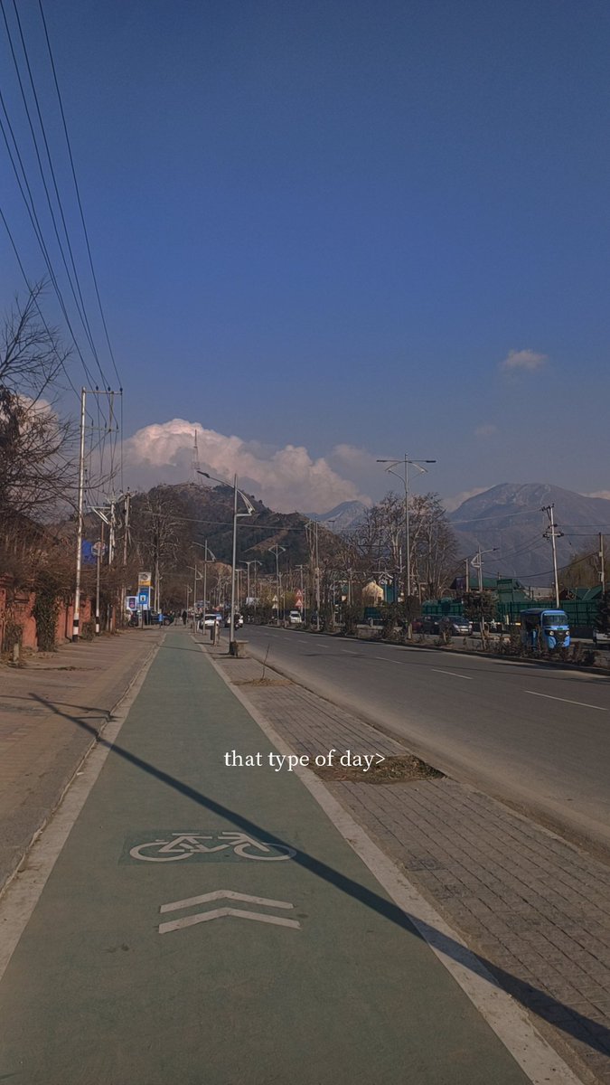 Itswish0's tweet photo. Kashmir’s views: 10/10.
My life choices: still buffering.
#Kashmir
#Thattypeofday https://t.co/bh2fW8hqPS