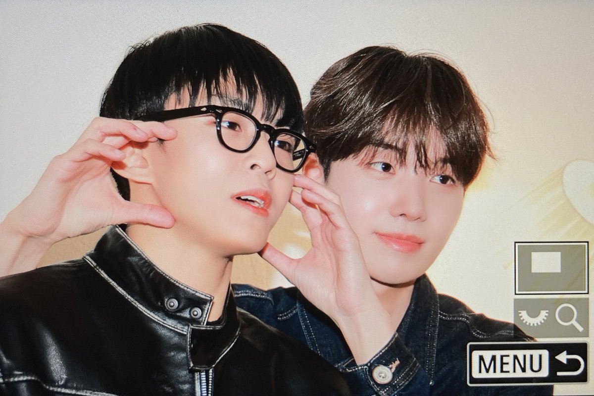 JAEYUN_816's tweet photo. 250222 송이듀오 얼마만이야....( ˃ ⌑ ˂ഃ ) 
#JAYNLEE #JAEYUN #제인리 #재윤 #재윤이_짜쟌 https://t.co/uqMp0XfE6G