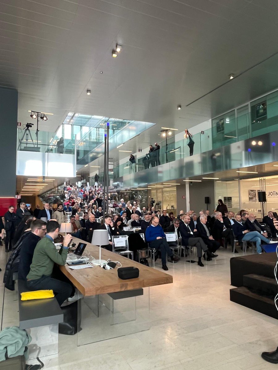 FIMCislStampa's tweet photo. #Uliano #FIM: dobbiamo ragionare davanti all’inverno demografico del nostro Paese  seriamente sulla gestione europea dei flussi migratori per far fronte alla difficoltà di soddisfare la domanda di lavoro futura delle nostre imprese https://t.co/FBGCsO3yt2