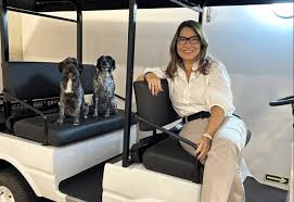 Vamos lá pessoal, esfreguem nas fuças do gado Covarde sua nota de 0 a 10 para Janja, que ao contrário da falsa crente, Janja cuida dos pobres ... 👇