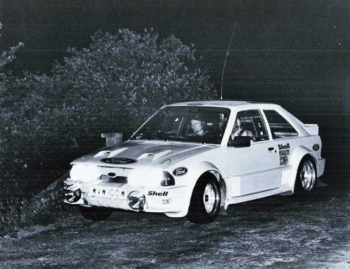 1982 Ford Portugal Test

Ari Vatanen and John Wheeler (Ford Rally engineer) testing the Ford Escort RS1700T.

As we all know the project would be shelved and Ford would go onto developing the RS200. 

📸 N/S 

<a href="/OfficialWRC/">FIA World Rally Championship</a> <a href="/Ford/">Ford Motor Company</a> <a href="/PortugalRally/">Rally Portugal</a> <a href="/maxvatanenrally/">Max Vatanen 🇫🇮🇺🇦</a>