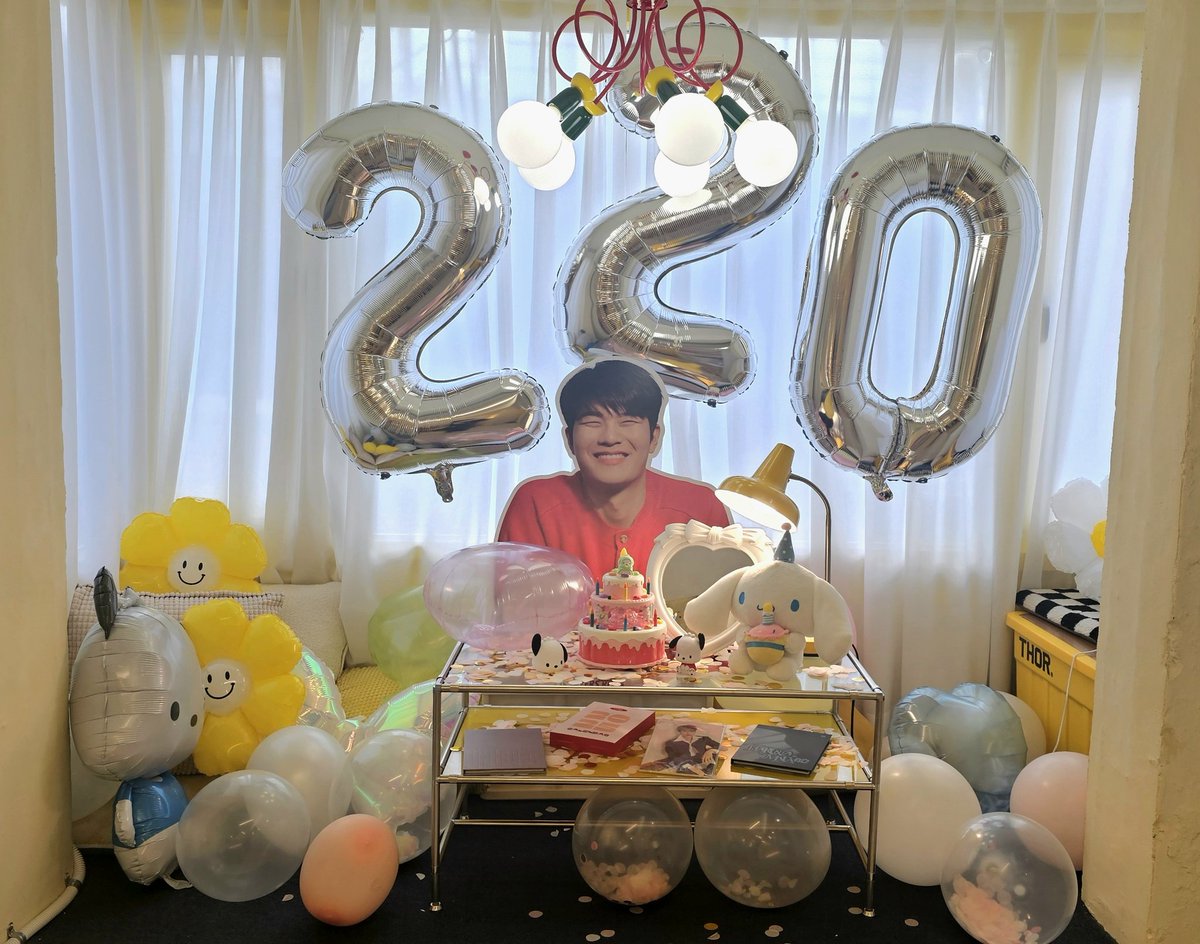 jellychoucream's tweet photo. #HAPPY_WINMIN_DAY
#크레즐_승리요정_승민아_생일축하해
이쁜 생카 열어주셔서 감사합니다🥹 행복과 귀여움이 가득한 곳이었어요💖
우리 막둥이 다시한번 생일 축하해🥳 https://t.co/PQcLZqmzn6