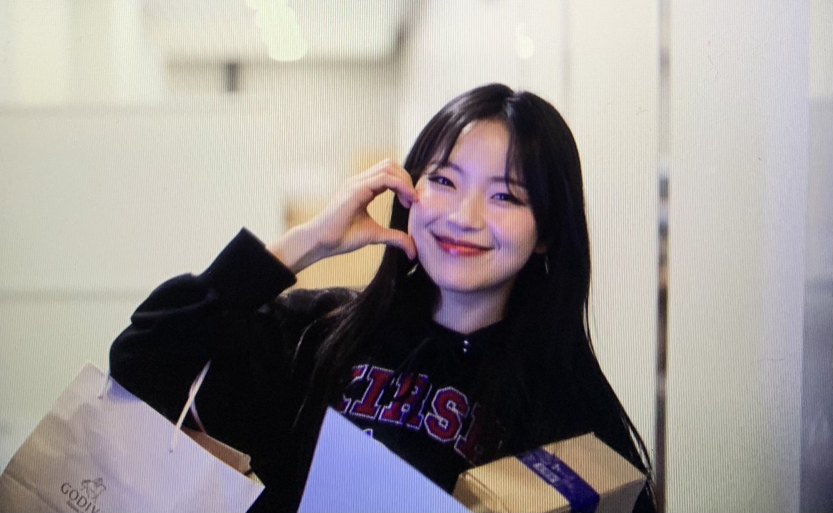 _sejim_'s tweet photo. 고생했어용 @darlim2322 
🥰🥰🥰🥰🥰🥰 https://t.co/bOZYBDKBHJ