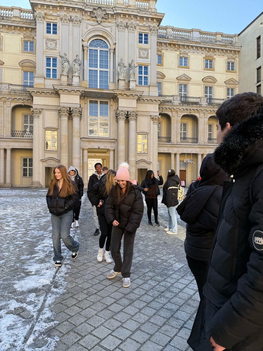 We’ve had a fantastic walking tour, learning all about the history of Berlin.