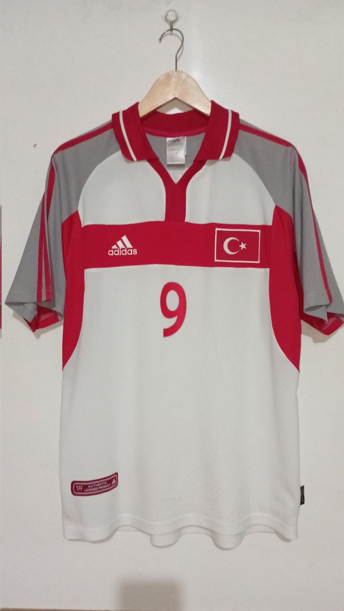 yanindraprst's tweet photo. @Jerseyforum #jersey4sale WTS Outfit Ramadhan :
- Jersey Turki 2014, size S, nearmint, 399k
- Japan 2006, size S, Excellent, 700k
- Jersey Turki 2000, size M, nearmint, 1500k

Nego/Detail : 0895-6172-83888
THX min 🙏 https://t.co/V8zEa0tKyk