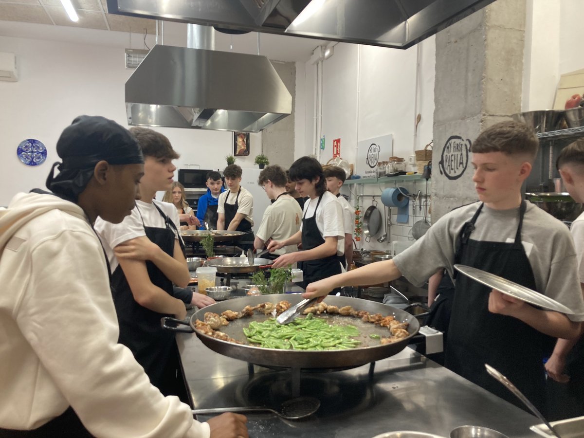 St Gabriel's MFL & EAL (@bencomo2) on Twitter photo Cocinando β€οΈπ§βπ³π₯β¦<a href="/STOC_CAT/">St Teresa of Calcutta CAT</a>β© β¦<a href="/StGabsBury/">St Gabriel's RC High School</a>β© Cocinando β€οΈπ§βπ³π₯β¦<a href="/STOC_CAT/">St Teresa of Calcutta CAT</a>β© β¦<a href="/StGabsBury/">St Gabriel's RC High School</a>β©