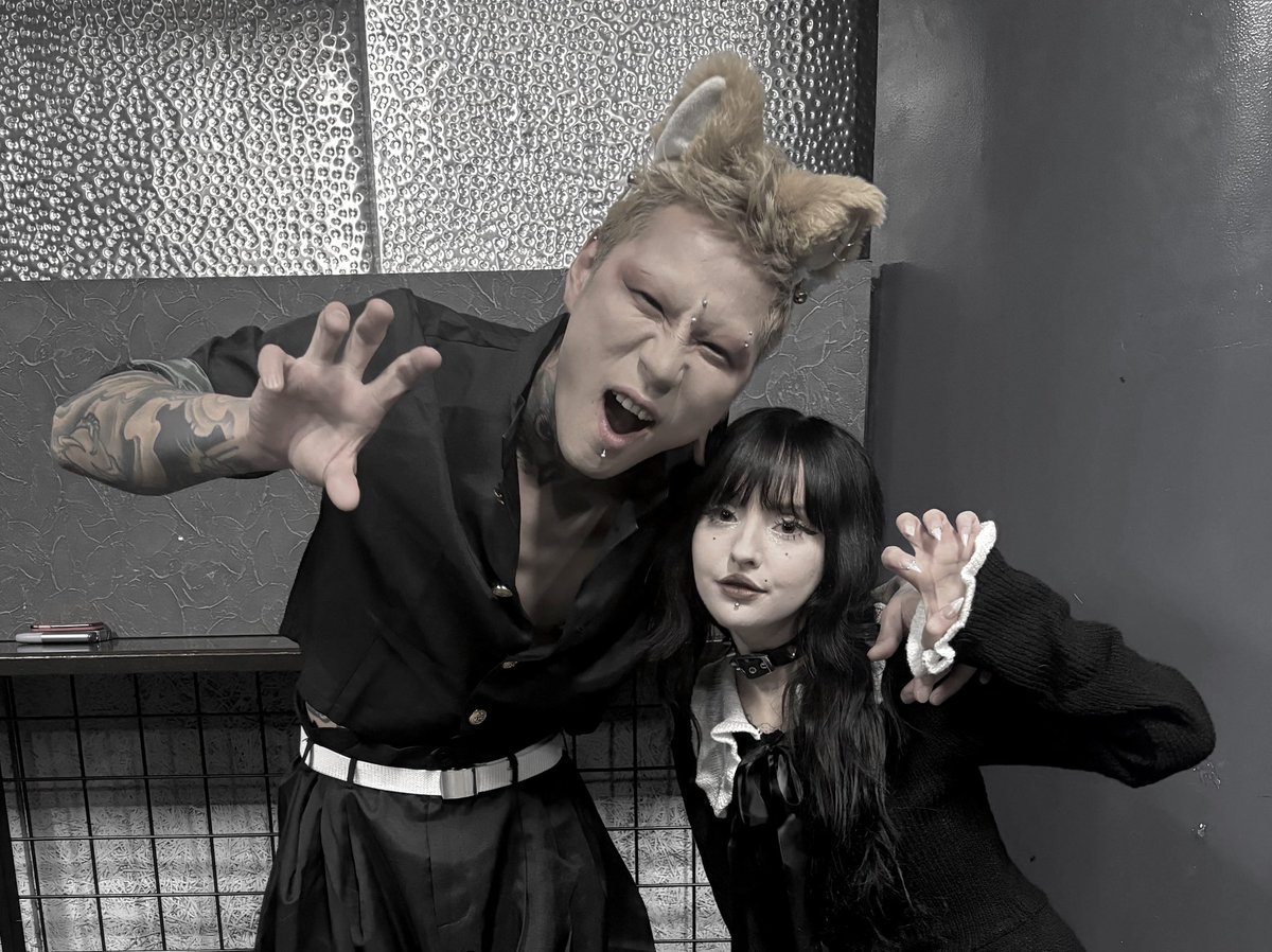 ch4rmyr's tweet photo. 今日衍龍プロデュースDAYでした！！
超にゃんのしかった！また明日だよ〜
ฅ^• ·̫ •^ฅミ✩ https://t.co/foifyFZqvs