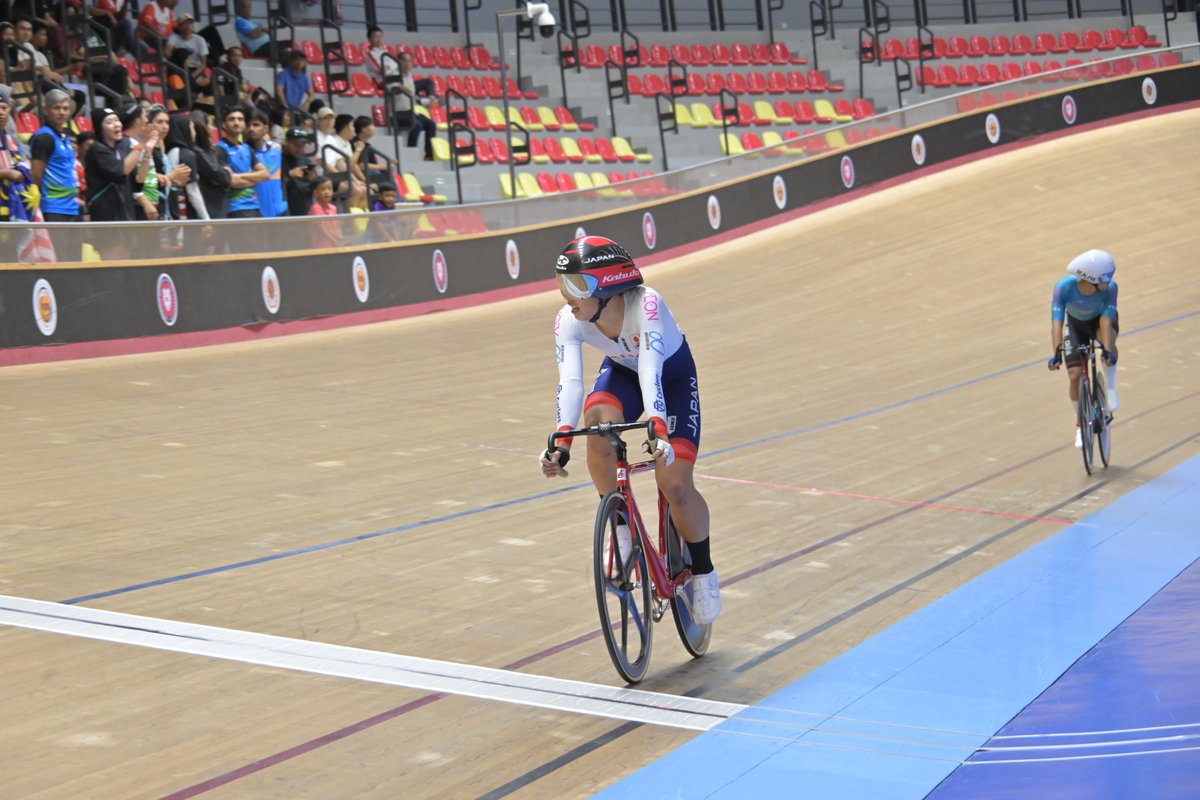 JCF_cycling's tweet photo. 2025トラックアジア選手権大会 
Day2 
男子ジュニア 
スクラッチ決勝 
優勝 中谷友紀 https://t.co/waRPrXPTGI