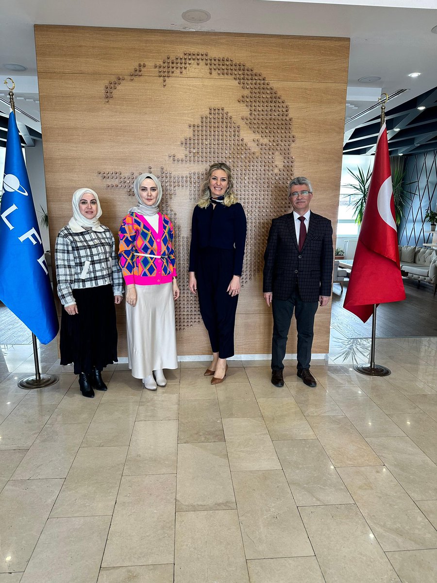kayserierva38's tweet photo. Bilfen Koleji Yöneticileri ile “Erdemlerimizle Varız Projesi İstişare Toplantısı” Gerçekleştirildi. https://t.co/TlvV0vgFBC