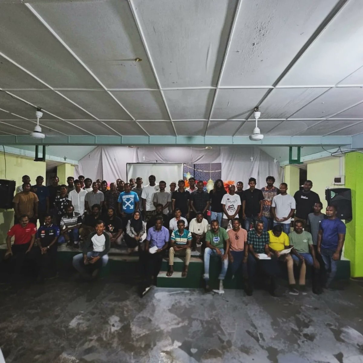 pcamaldives's tweet photo. A Historic Milestone for SAMPA!

Over 68 crew members &amp; 47 guides joined the first SAMPA Crew Awareness Session &amp; Guide Exam at Adh. Maamigili last night.

Huge thanks to @yamahamaldives for demonstrating propeller guards &amp; leading a session on safer speed boat operations! https://t.co/H544H3WKTN