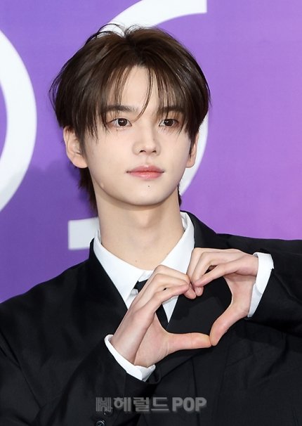 [PHOTO] 250222  

TWS #SHINYU for D Awards Red Carpet | Press Photo

TWS FIRST MEETING D AWARDS
#TWS_DAwards2025
#신유 #TWS #투어스 <a href="/TWS_PLEDIS/">TWS</a>