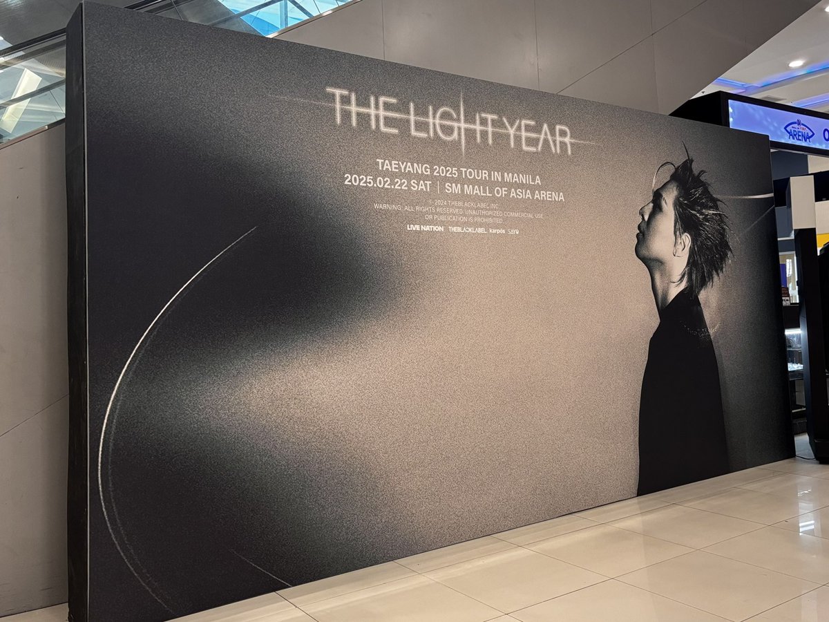 karposmm's tweet photo. Head over to our #TAEYANGInManila photowall to snap some pics! Tag us on our socials (@karposmm) 📸

#TAEYANG #태양 #TAEYANG2025TOUR #THELIGHTYEAR
#THEBLACKLABEL #더블랙레이블 https://t.co/vpM3uUWSzV