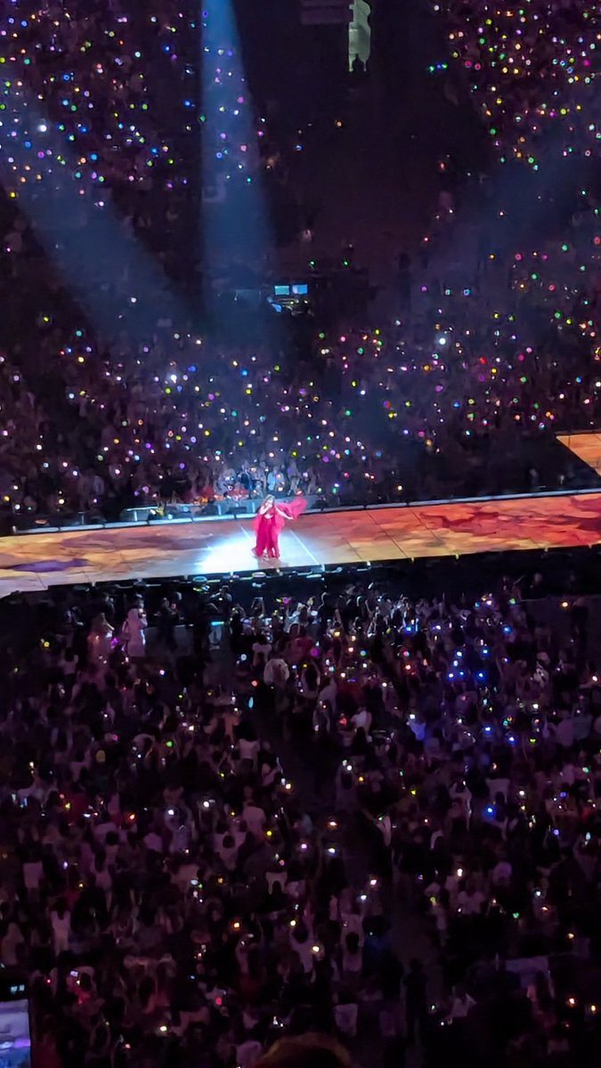 FurgyFive's tweet photo. my wishes came true and it was YOU @taylornation13 🩶🫶🏼 forever in my Canadian folklore cabin 🍁 
https://t.co/Vlm3AKTpns https://t.co/2Qqz888e7c
